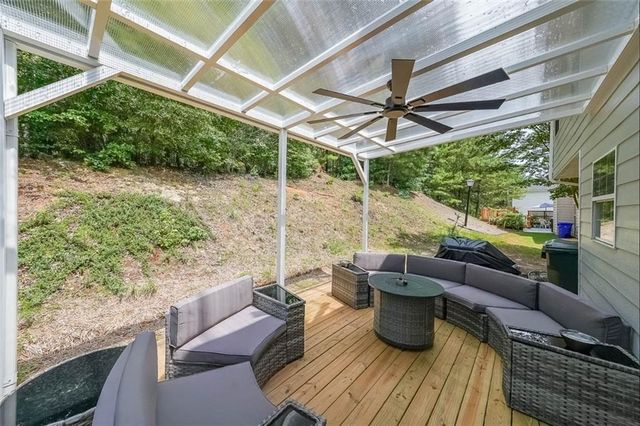 1954 Bridgestone Circle, Conyers, GA 30012