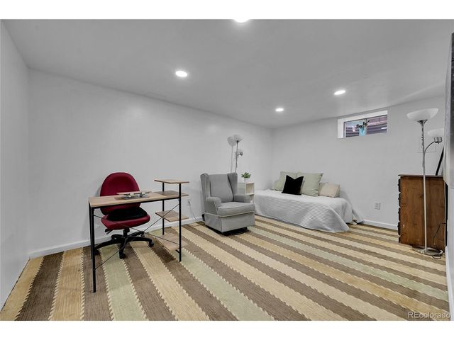 1500 Abilene Dr, Broomfield, CO 80020