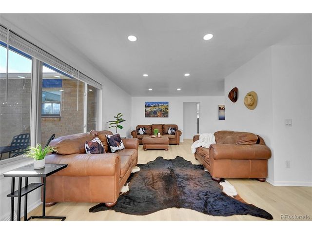 1500 Abilene Dr, Broomfield, CO 80020