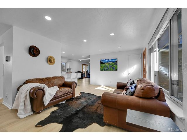 1500 Abilene Dr, Broomfield, CO 80020