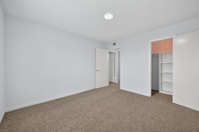 6201 Ranchester Drive 29, Houston, TX 77036