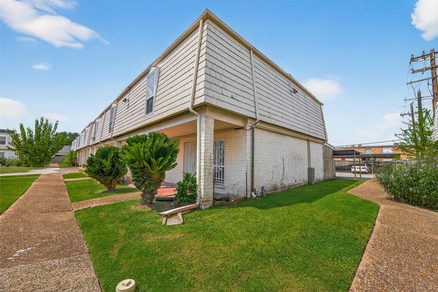 6201 Ranchester Drive 29, Houston, TX 77036