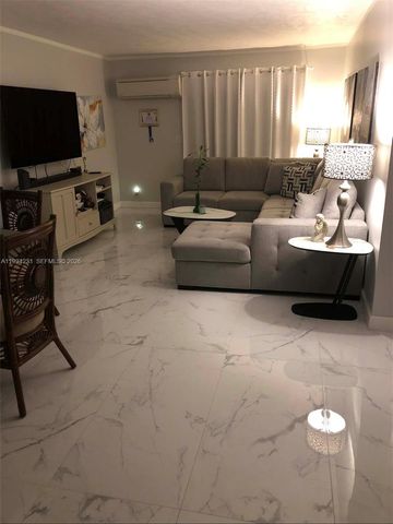 3201 NE 14th St Cswy 502, Pompano Beach, FL 33062