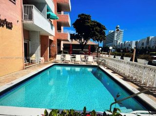 3201 NE 14th St Cswy 502, Pompano Beach, FL 33062