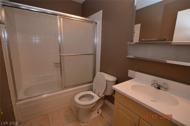 4300 North Lamont Street 223, Las Vegas, NV 89115