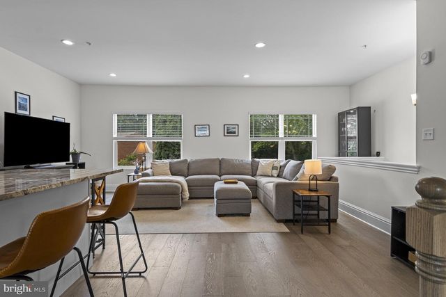 4795 HOGAN DR, Wilmington, DE 19808