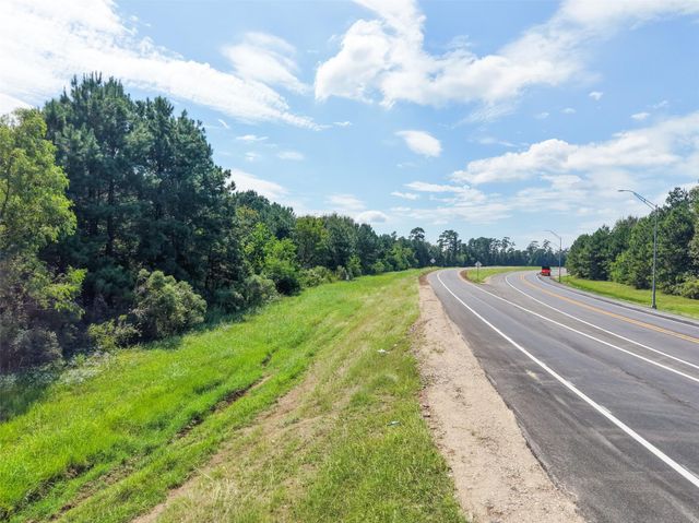 000 Hwy 105 Bypass, Cleveland, TX 77327