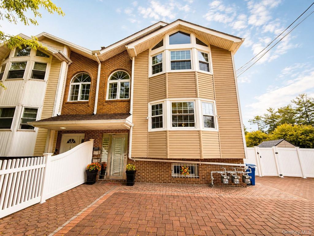2357 Demeyer Street, Bronx, NY 10469 — exterior