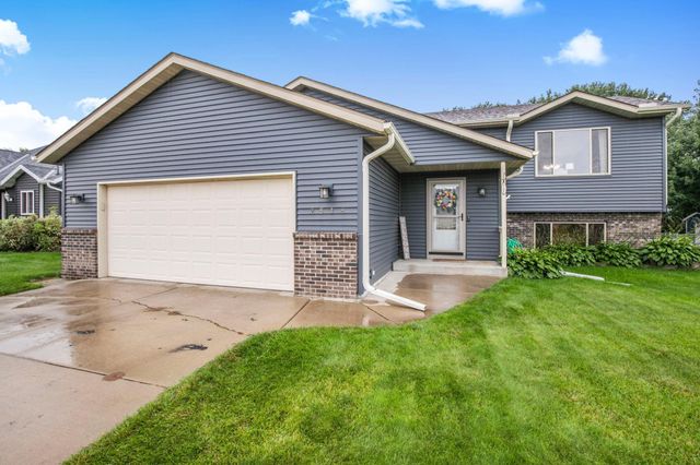 2518 Ocarina Drive, Sauk Rapids, MN 56379