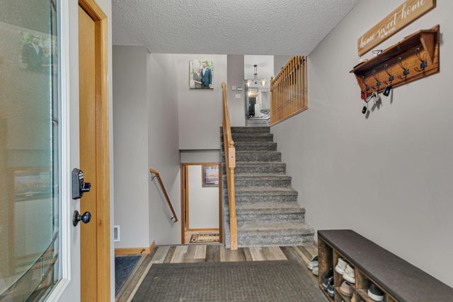 2518 Ocarina Drive, Sauk Rapids, MN 56379