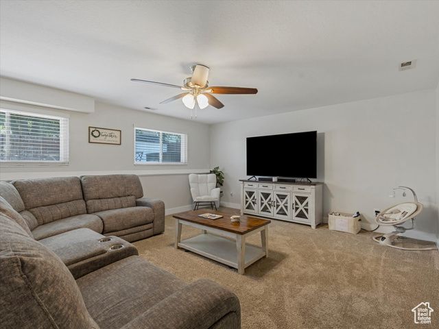 4736 S 2675 W, Roy, UT 84067