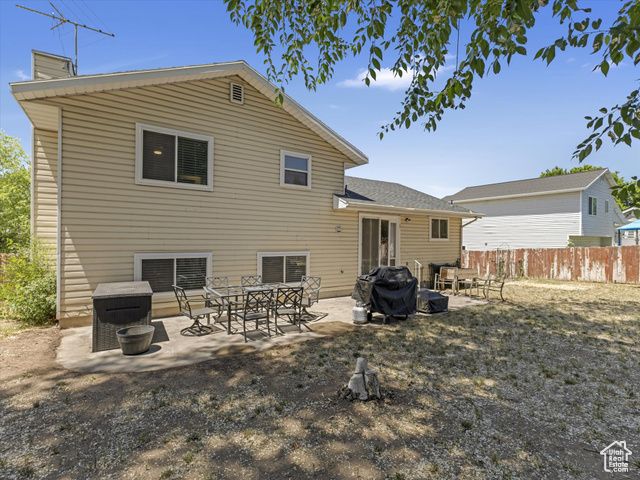 4736 S 2675 W, Roy, UT 84067