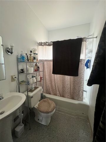 206 Kirkland Road, Rochester, NY 14611