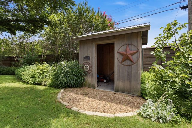 1439 Tranquilla Drive, Dallas, TX 75218