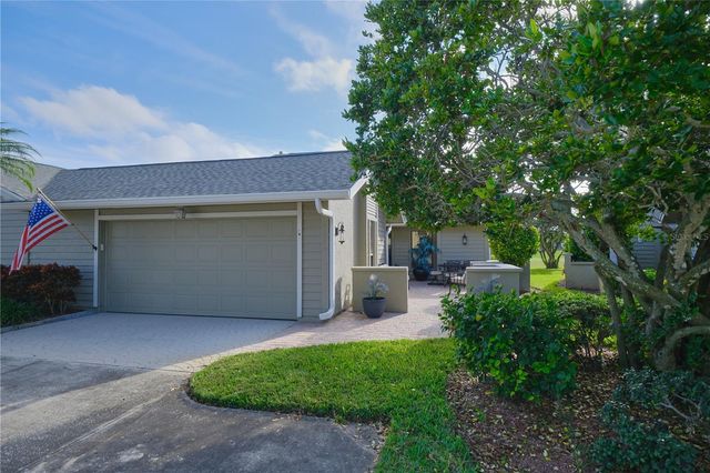 3605 AVENIDA MADERA A, Bradenton, FL 34210