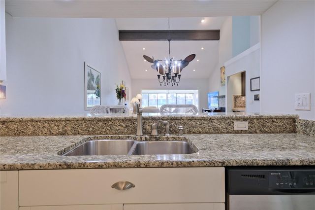 3605 AVENIDA MADERA A, Bradenton, FL 34210