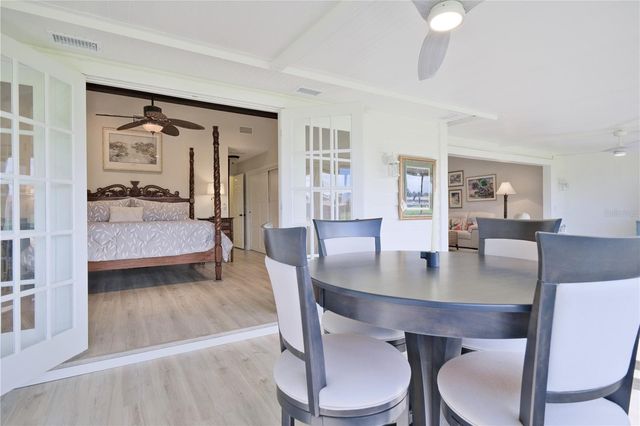 3605 AVENIDA MADERA A, Bradenton, FL 34210