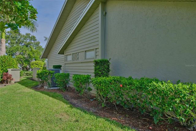 3605 AVENIDA MADERA A, Bradenton, FL 34210