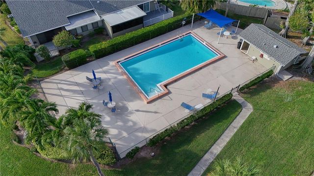 3605 AVENIDA MADERA A, Bradenton, FL 34210