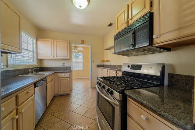5008 Coldbrook Avenue, Lakewood, CA 90713