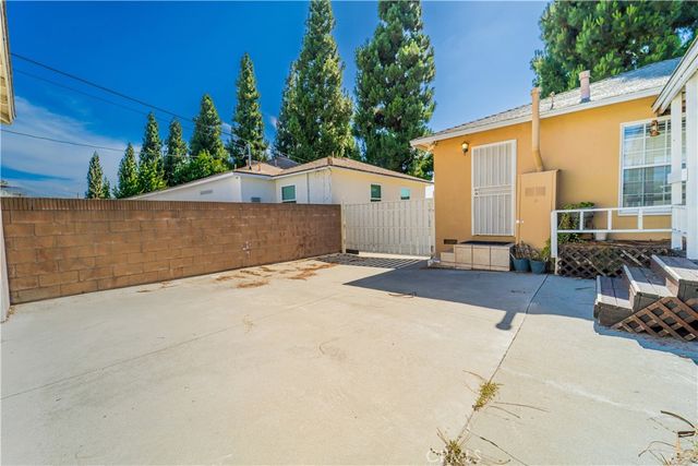 5008 Coldbrook Avenue, Lakewood, CA 90713