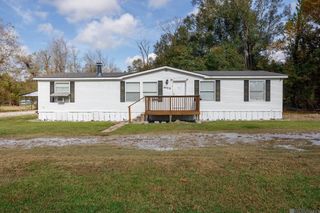 44018 Conway St, Sorrento, LA 70778