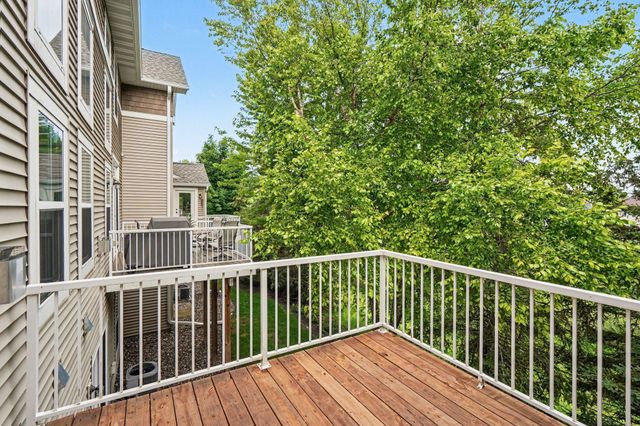15493 June Grass Lane, Eden Prairie, MN 55347