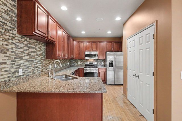 15493 June Grass Lane, Eden Prairie, MN 55347