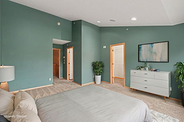 15493 June Grass Lane, Eden Prairie, MN 55347