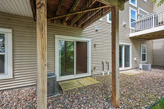 15493 June Grass Lane, Eden Prairie, MN 55347