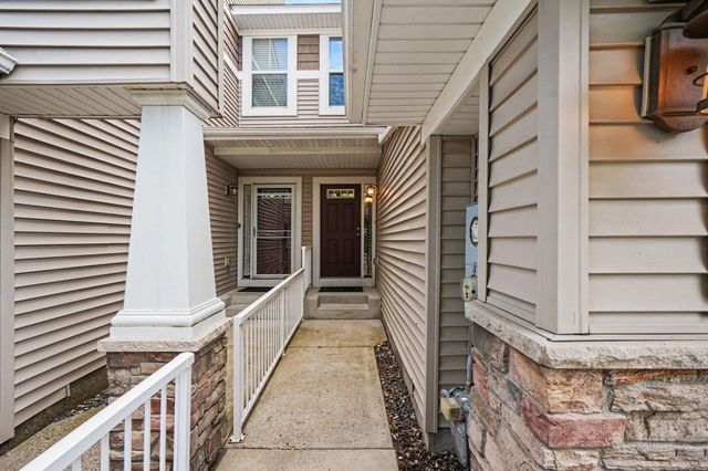 15493 June Grass Lane, Eden Prairie, MN 55347