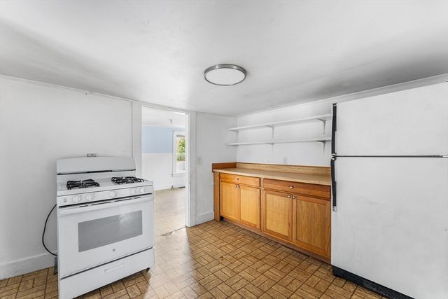 170 Wareham Rd, Marion, MA 02738