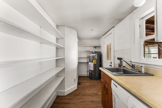 170 Wareham Rd, Marion, MA 02738
