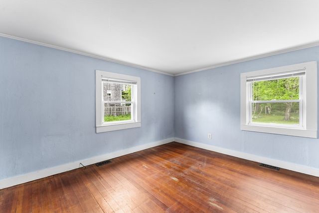 170 Wareham Rd, Marion, MA 02738