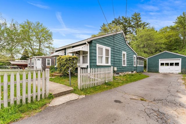 170 Wareham Rd, Marion, MA 02738