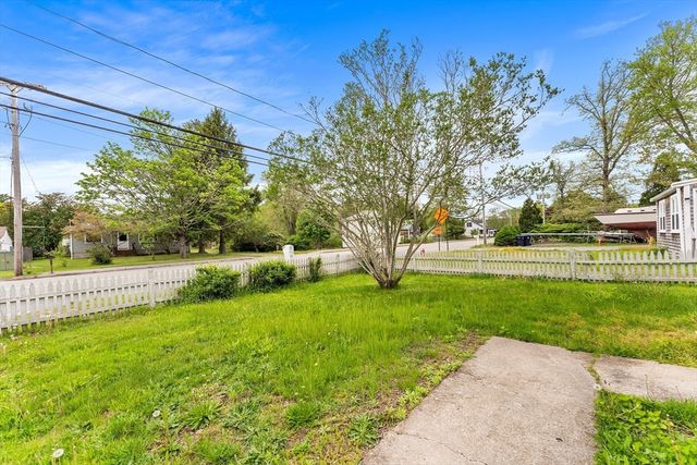 170 Wareham Rd, Marion, MA 02738