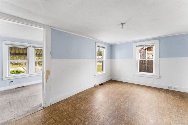 170 Wareham Rd, Marion, MA 02738
