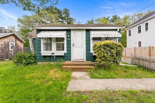 170 Wareham Rd, Marion, MA 02738