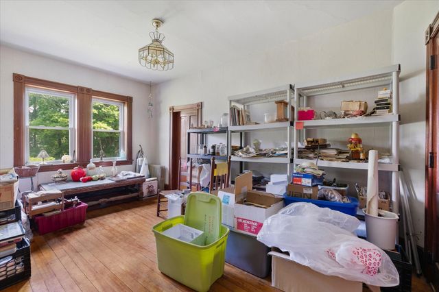 99 Lovett Rd, Oxford, MA 01540