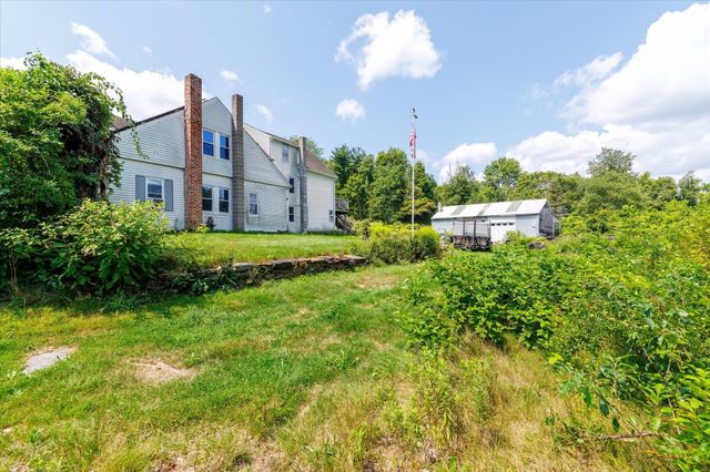 99 Lovett Rd, Oxford, MA 01540
