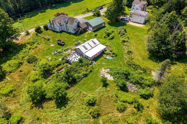 99 Lovett Rd, Oxford, MA 01540