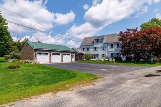 99 Lovett Rd, Oxford, MA 01540