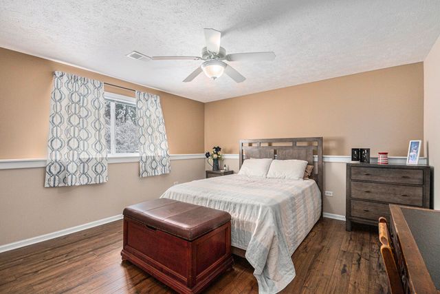 241 Glendale Drive Ne, Rockford City, MI 49341