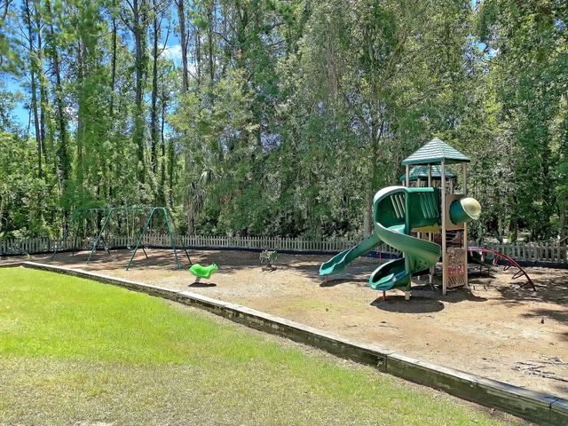 4066 Blackmoor Street, Mount Pleasant, SC 29466