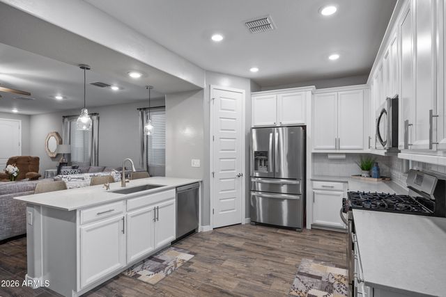 440 W PINNACLE RIDGE Drive, San Tan Valley, AZ 85140