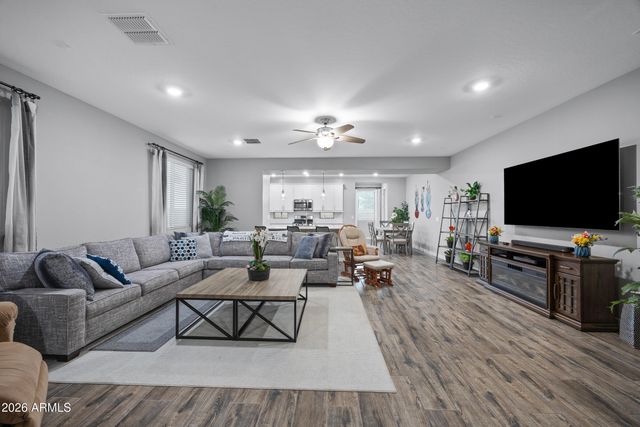 440 W PINNACLE RIDGE Drive, San Tan Valley, AZ 85140