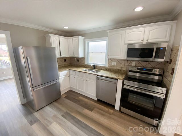 2122 Kilborne Drive, Charlotte, NC 28205