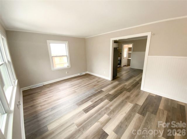 2122 Kilborne Drive, Charlotte, NC 28205