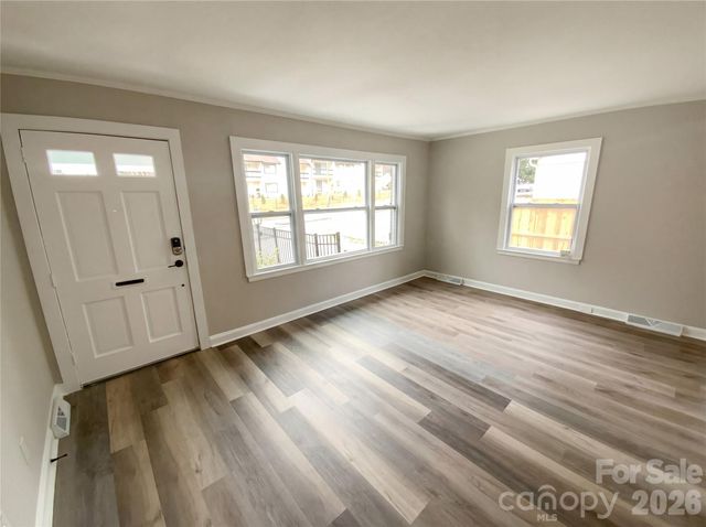 2122 Kilborne Drive, Charlotte, NC 28205