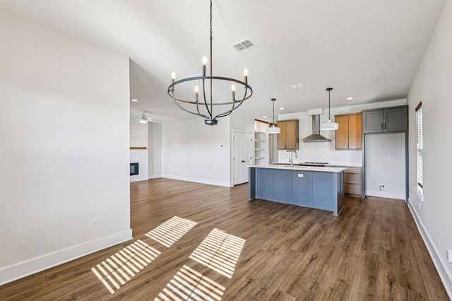 418 Stagecoach Trl. TRL, San Marcos, TX 78666